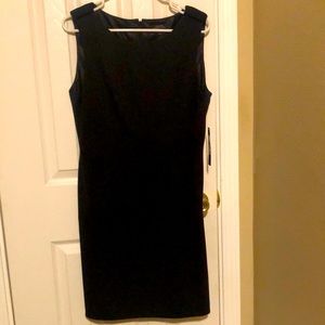 TAHARI 12P Black Dress